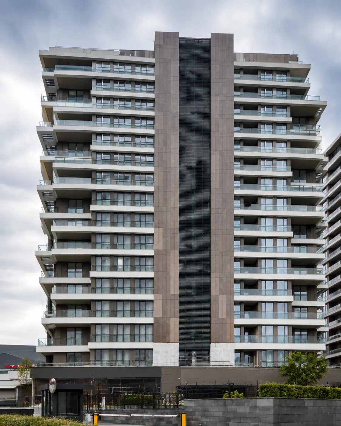 Klima Balkon Kapama ve Mesh Cephe Uygulamaları Alcodec reference detail 4