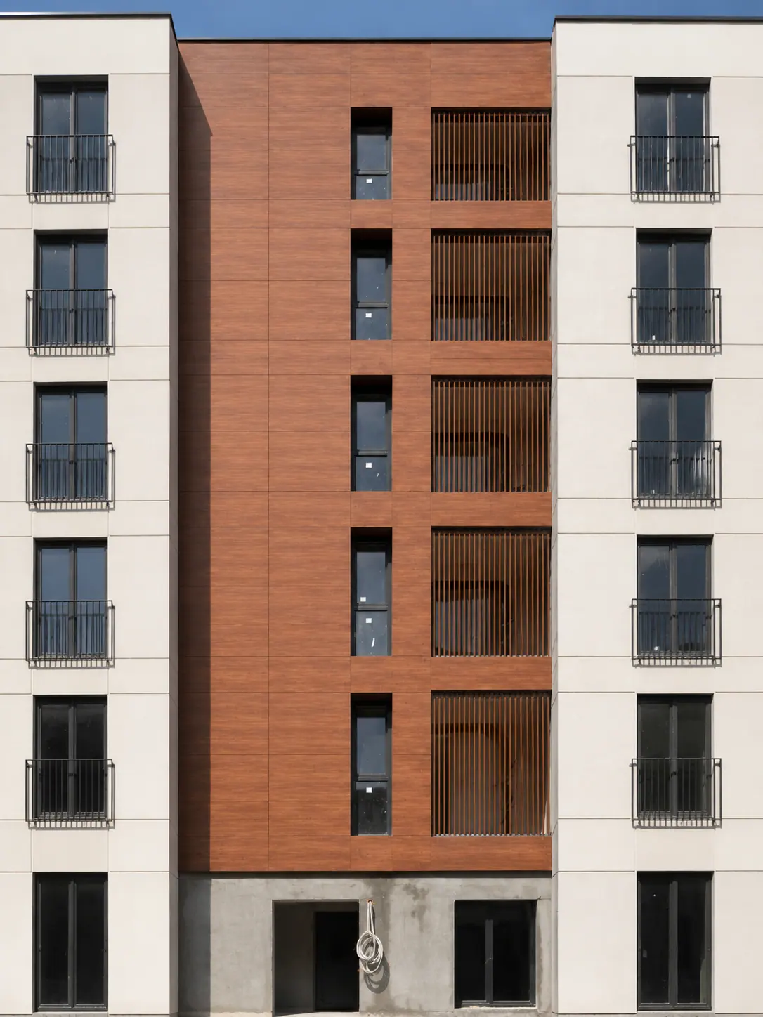Klima Balkon Kapama ve Mesh Cephe Uygulamaları Alcodec reference detail 3